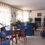 La Noyesa *** Superior 3* או גרובה