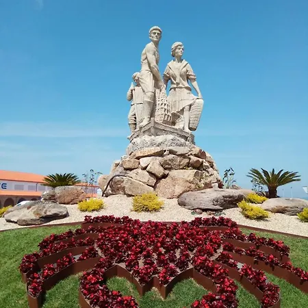 La Noyesa *** Superior