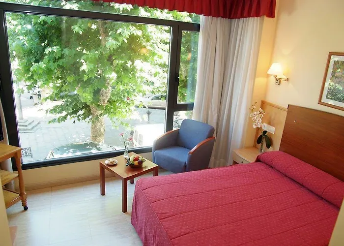 La Noyesa *** Superior Ξενοδοχείο