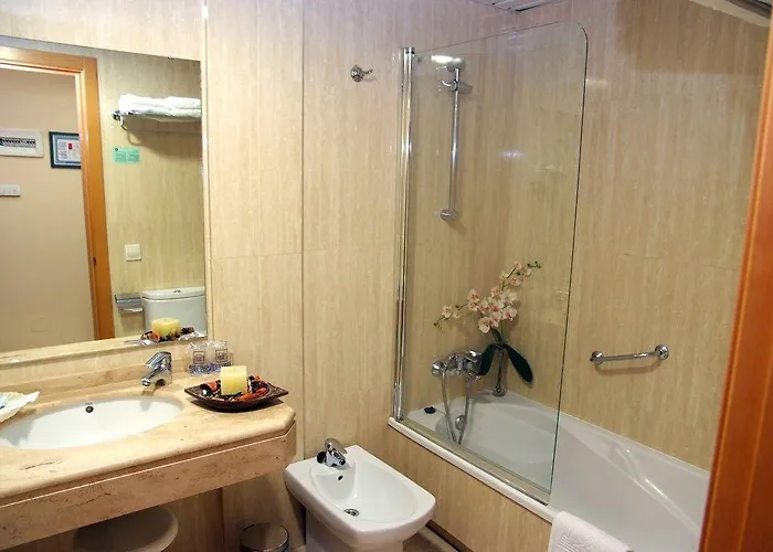 La Noyesa *** Superior O Grove