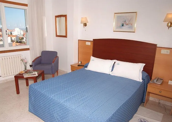 Ξενοδοχείο La Noyesa *** Superior